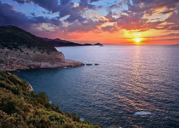 VACANZA YOGA ALL’ISOLA D’ELBA