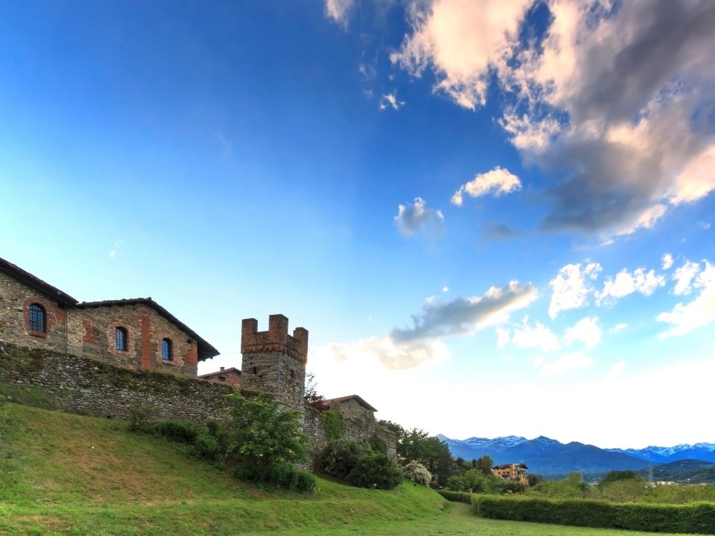 Yoga in Piemonte - Ricetto di Candelo