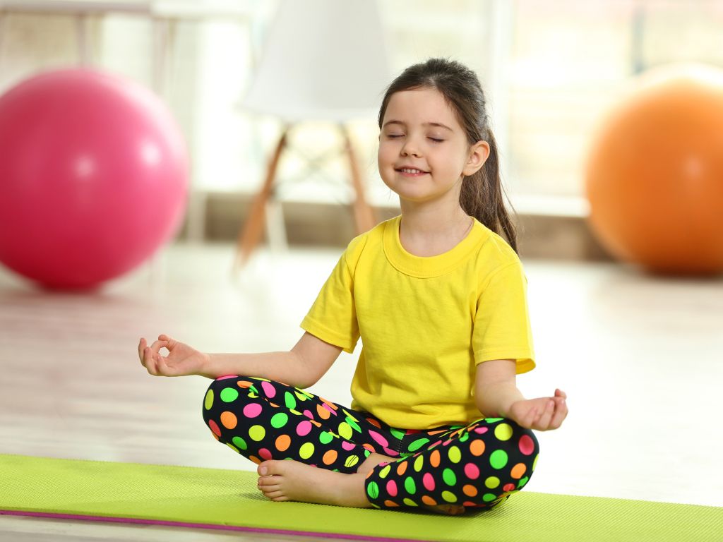 lezione di yoga kids