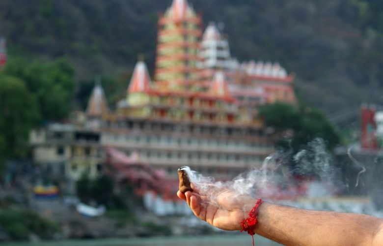 corsi yoga a rishikesh in india