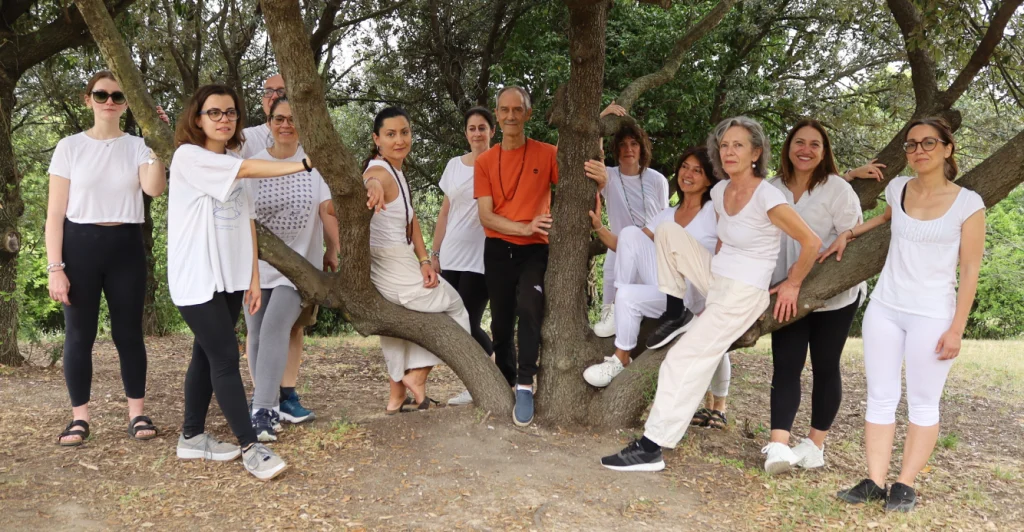 Scuola di Yoga Surya Om Candra civitanova marche