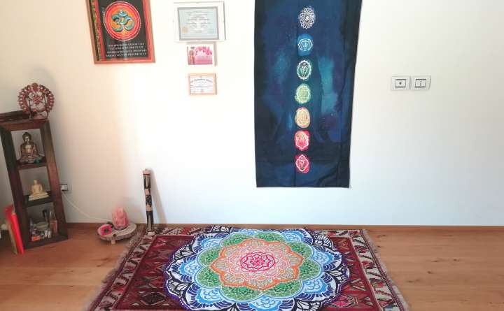 kundalini-yoga-civitanova-carolina-paoletti