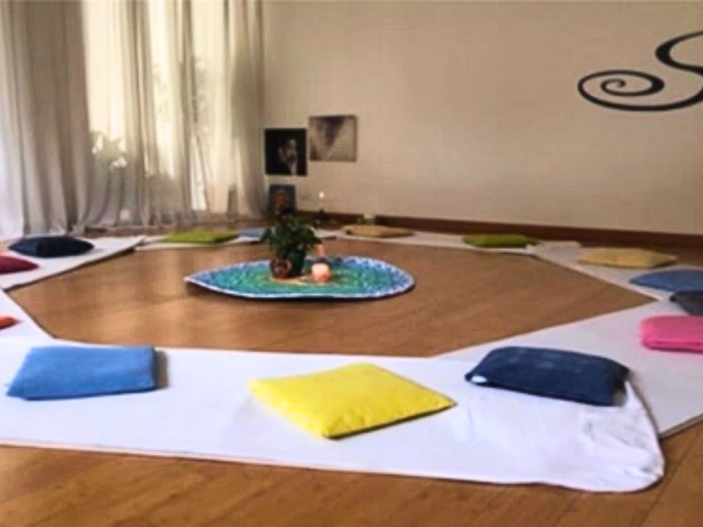 Shanti Niketan a pavia