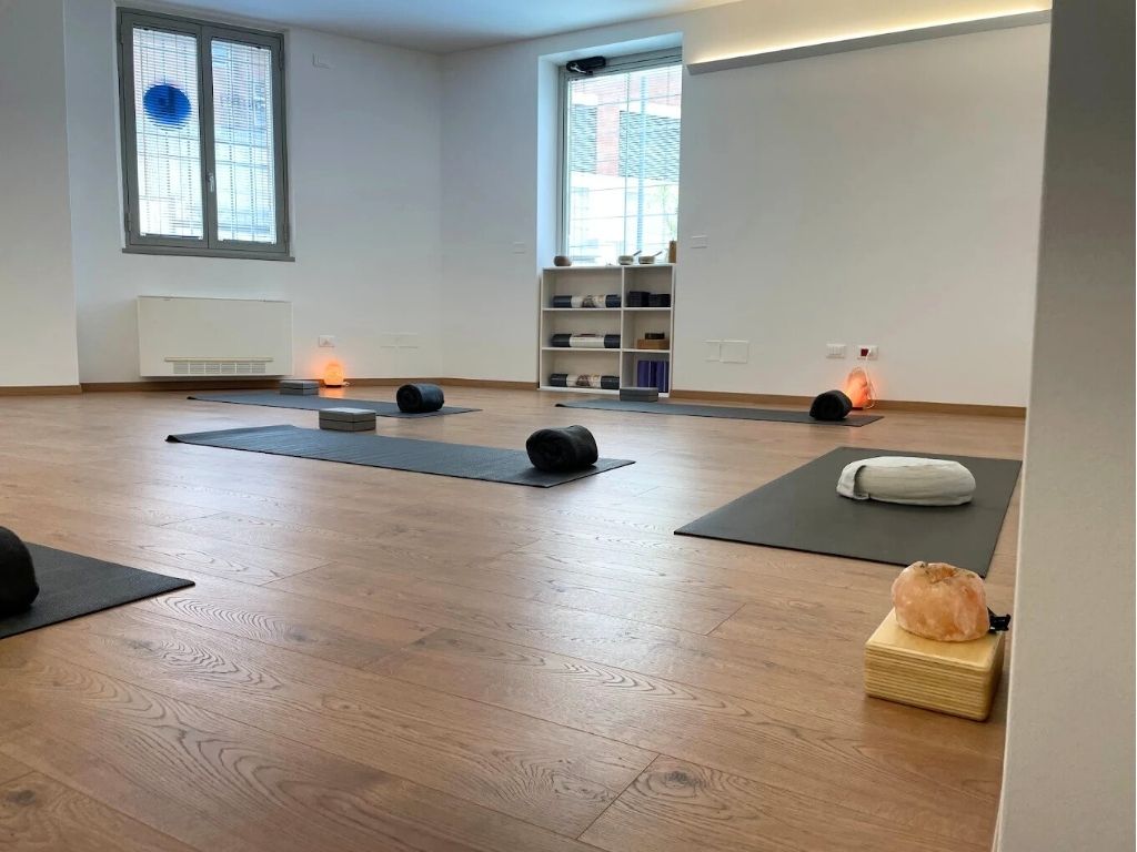 AKAŚASTUDIO yoga pordenone