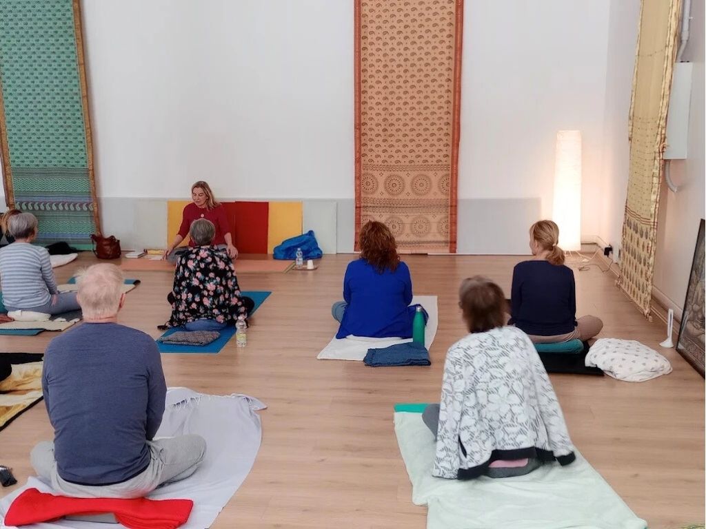 Yoga Ahimsa Centro Studi pordenone
