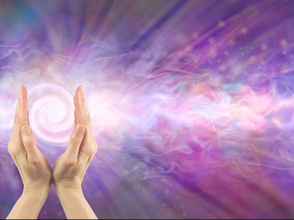 pranoterapia-con-le-mani-che-guariscono