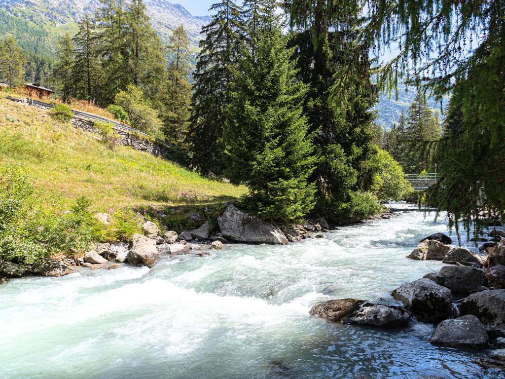 La Thuile-in-Valle-D'Aosta-al-fiume